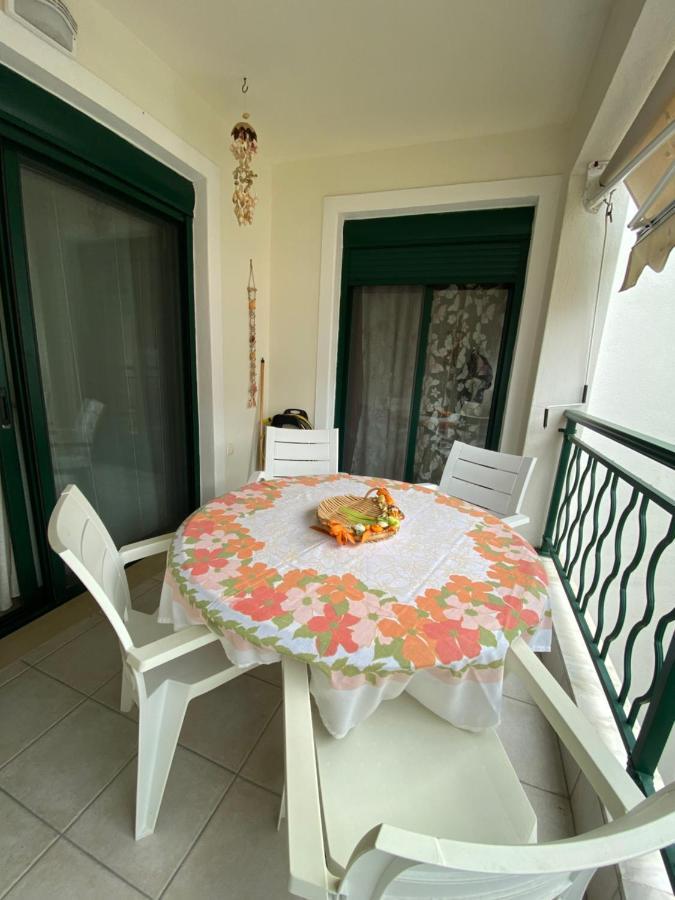Nea Skioni Apartment Bagian luar foto