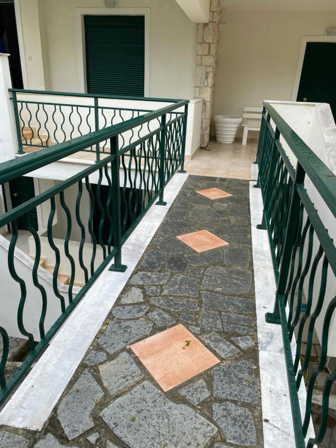 Nea Skioni Apartment Bagian luar foto